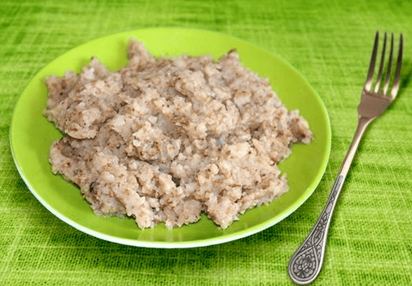 Pausa fatta di grano saraceno schiacciato con manku